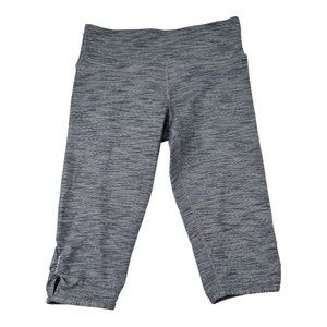 Lululemon Cropped Leggings size‎ 6 Gray